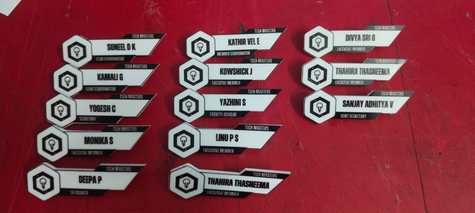 Customised badge with magnet